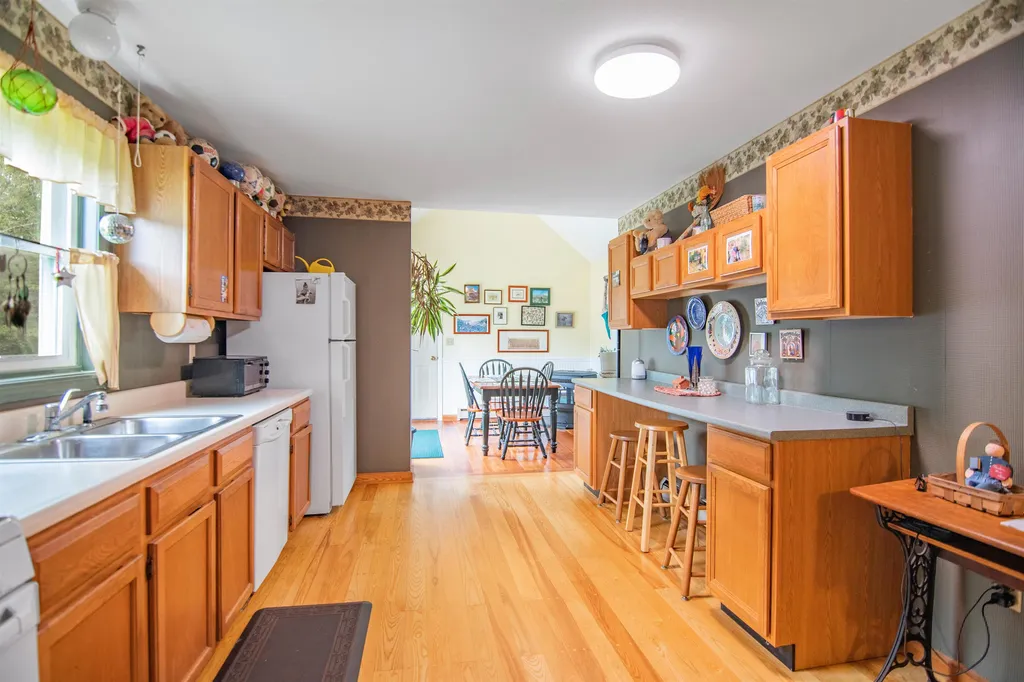 14 Roaring Brook Underhill VT 05489
