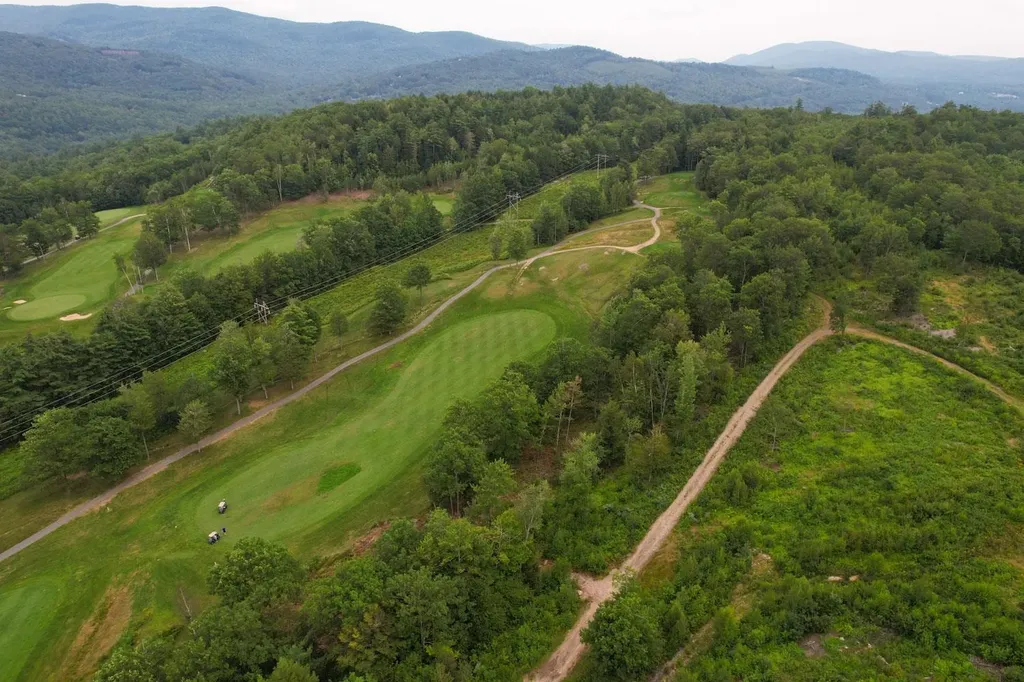 8 Rising Ridge Road Campton NH 03223