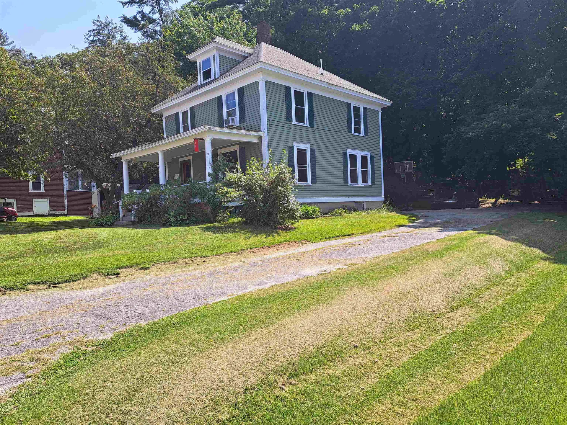 17 Woodland Street Newport NH 03773