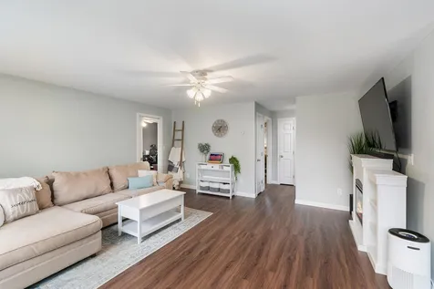 44 Lamprey Village Drive Epping NH 03042