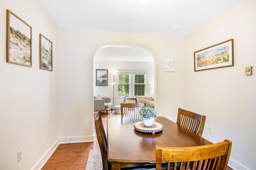 8 Brewer Parkway South Burlington VT 05403