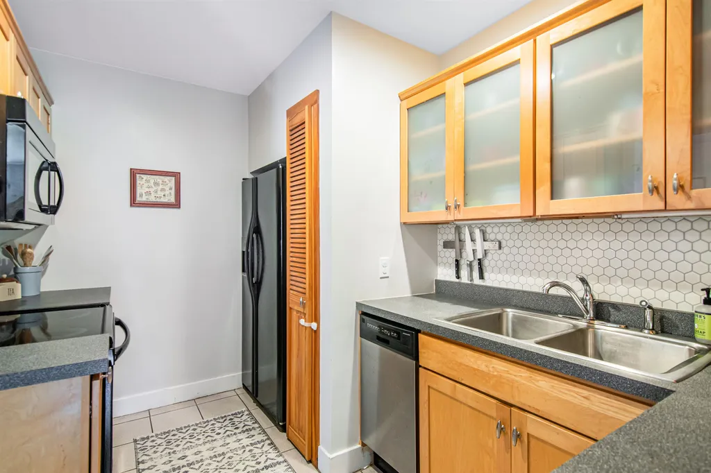 8 Brewer Parkway South Burlington VT 05403