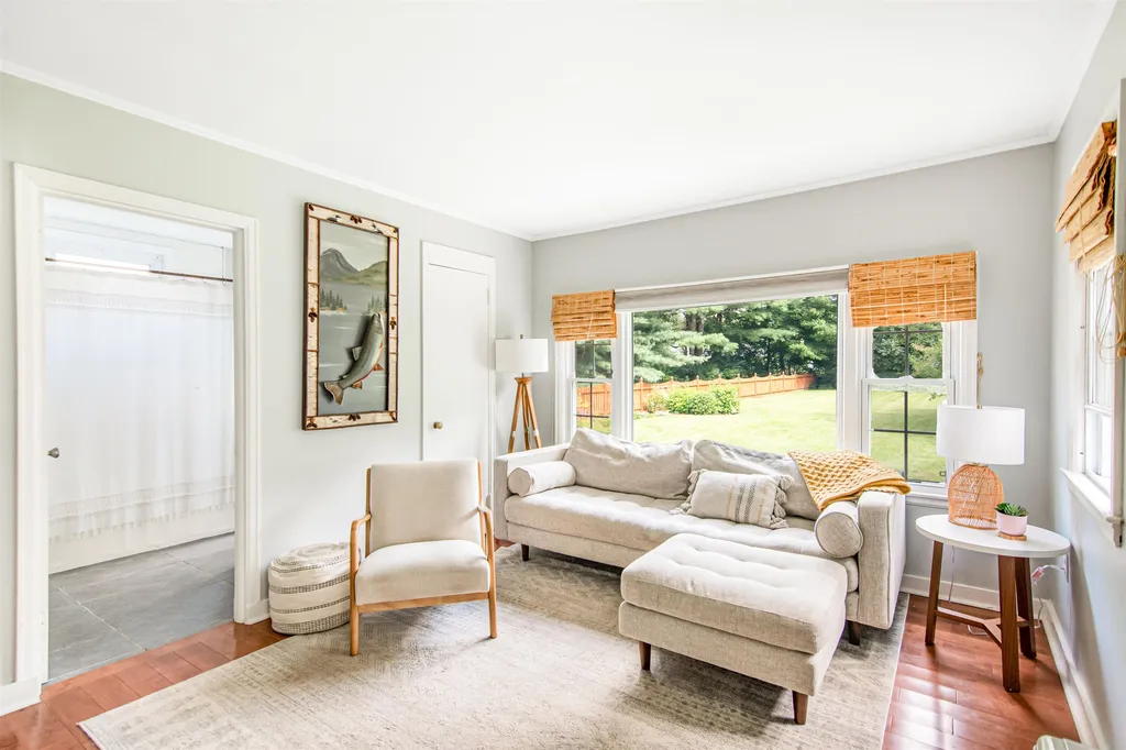 8 Brewer Parkway South Burlington VT 05403