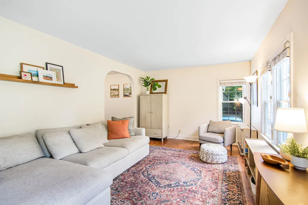 8 Brewer Parkway South Burlington VT 05403