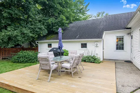 8 Brewer Parkway South Burlington VT 05403