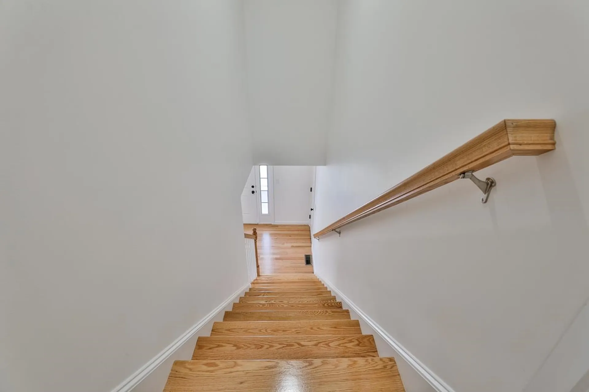 33 Forestedge Way Manchester NH 03102