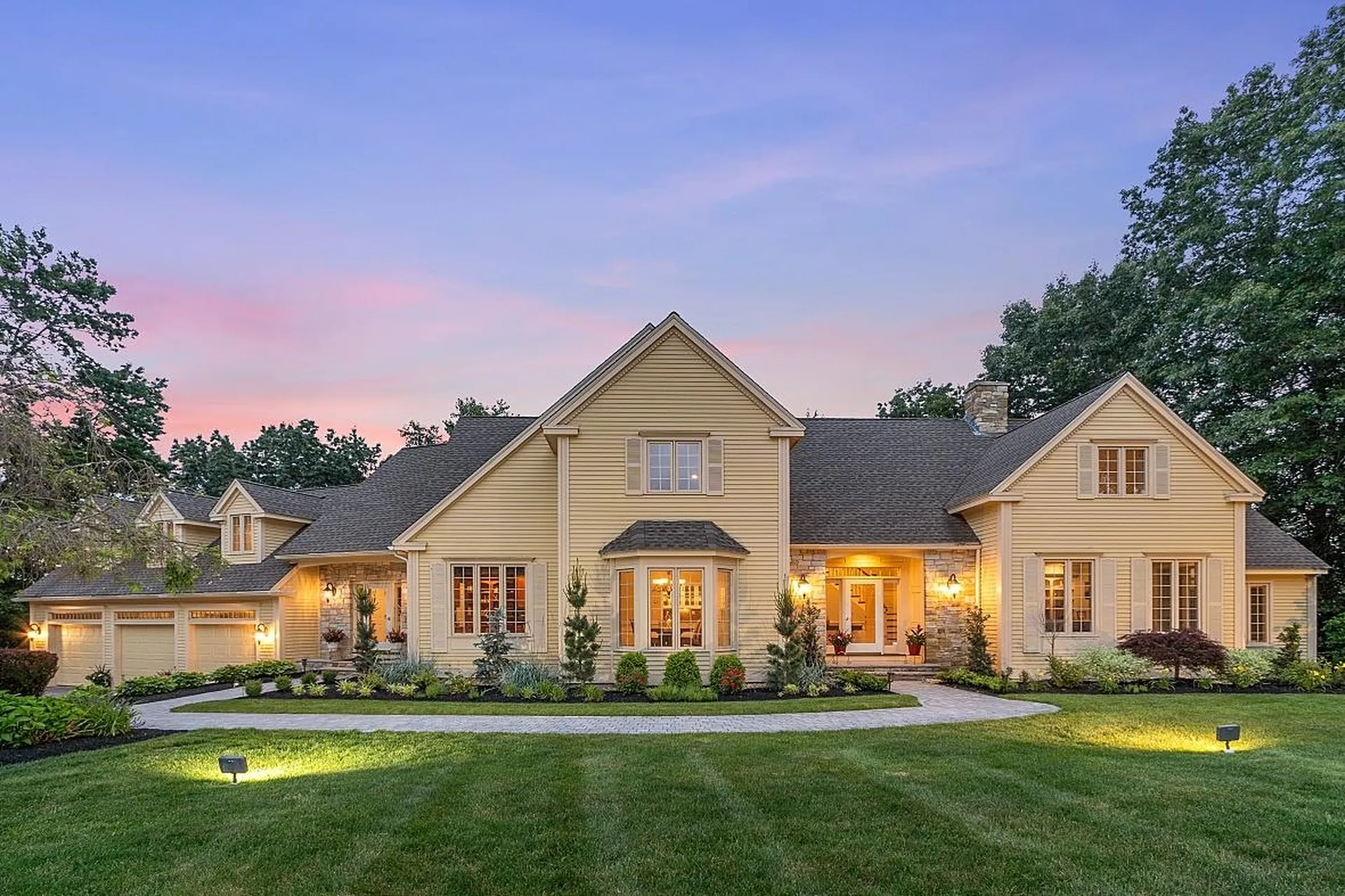 35 Hawthorne Road Windham NH 03087