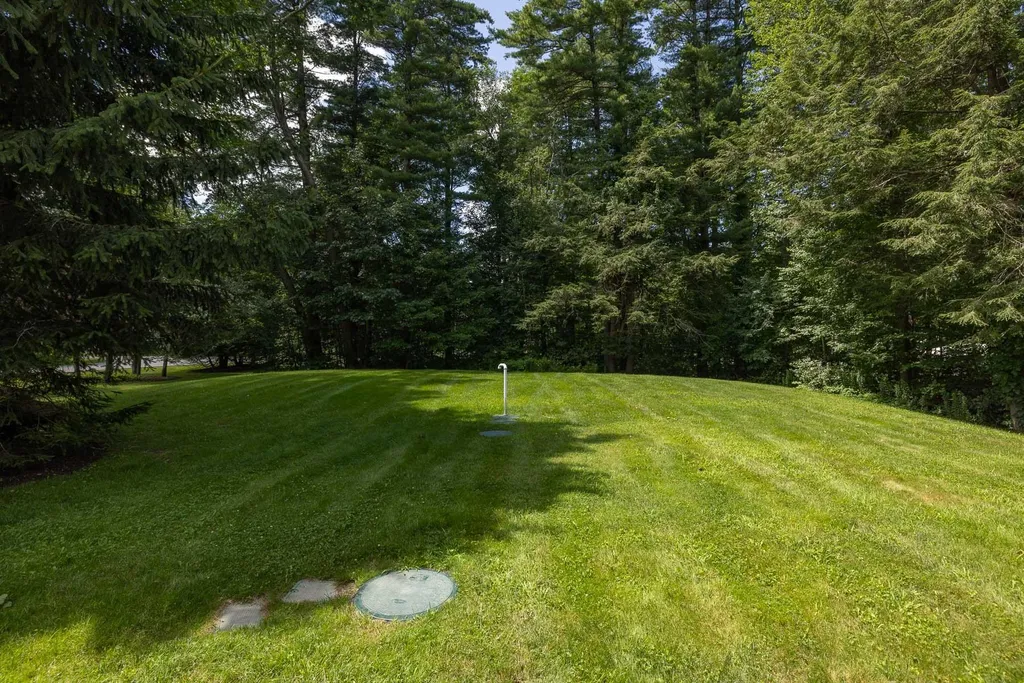 3 Young Lane Rye NH 03870