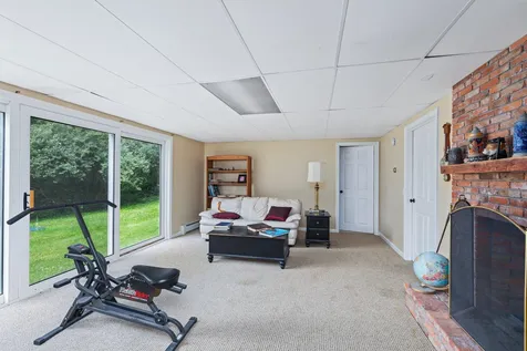 13 Blueberry Lane Peterborough NH 03458