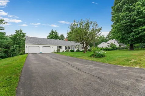 13 Blueberry Lane Peterborough NH 03458