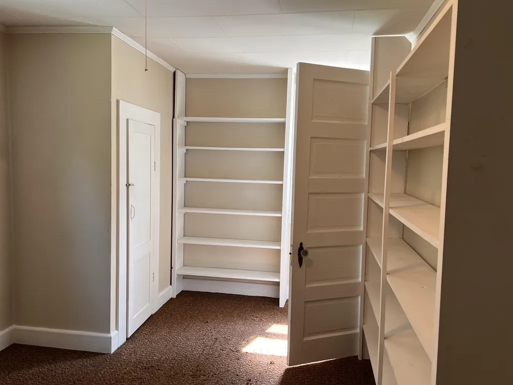 15 Bank Avenue Claremont NH 03743
