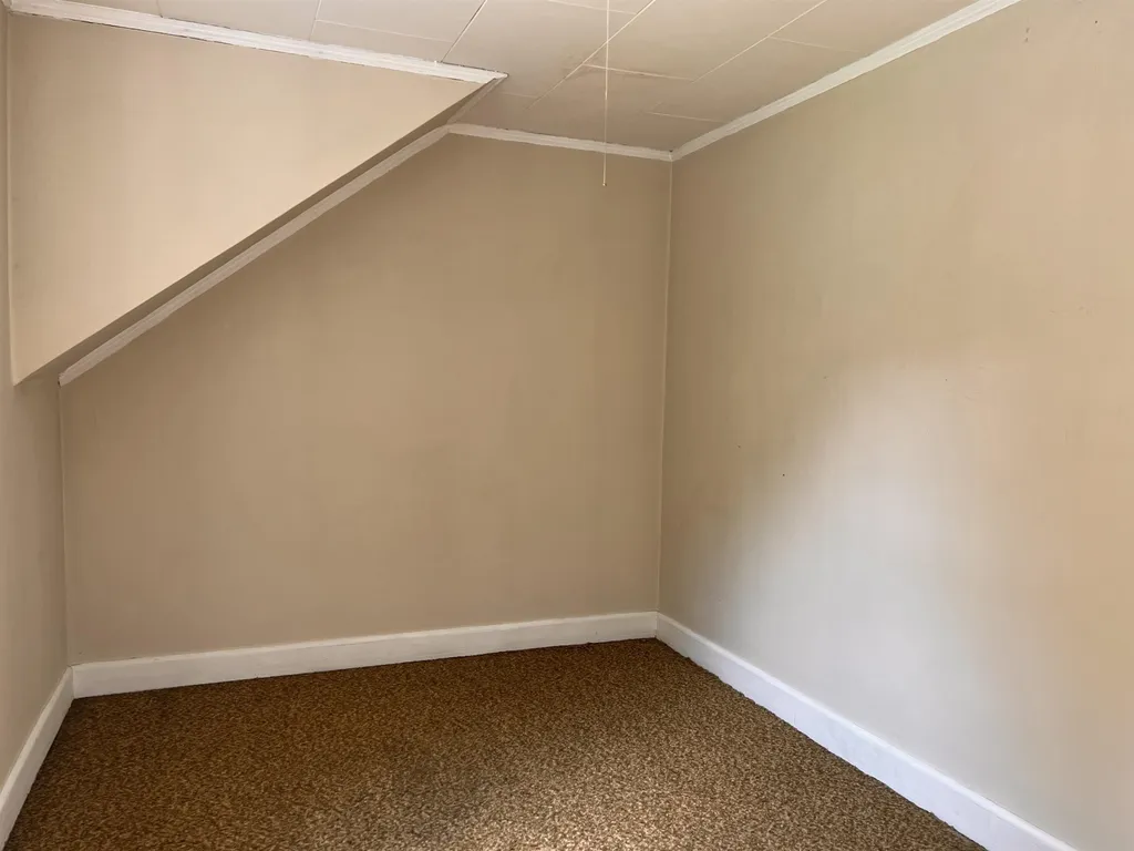 15 Bank Avenue Claremont NH 03743