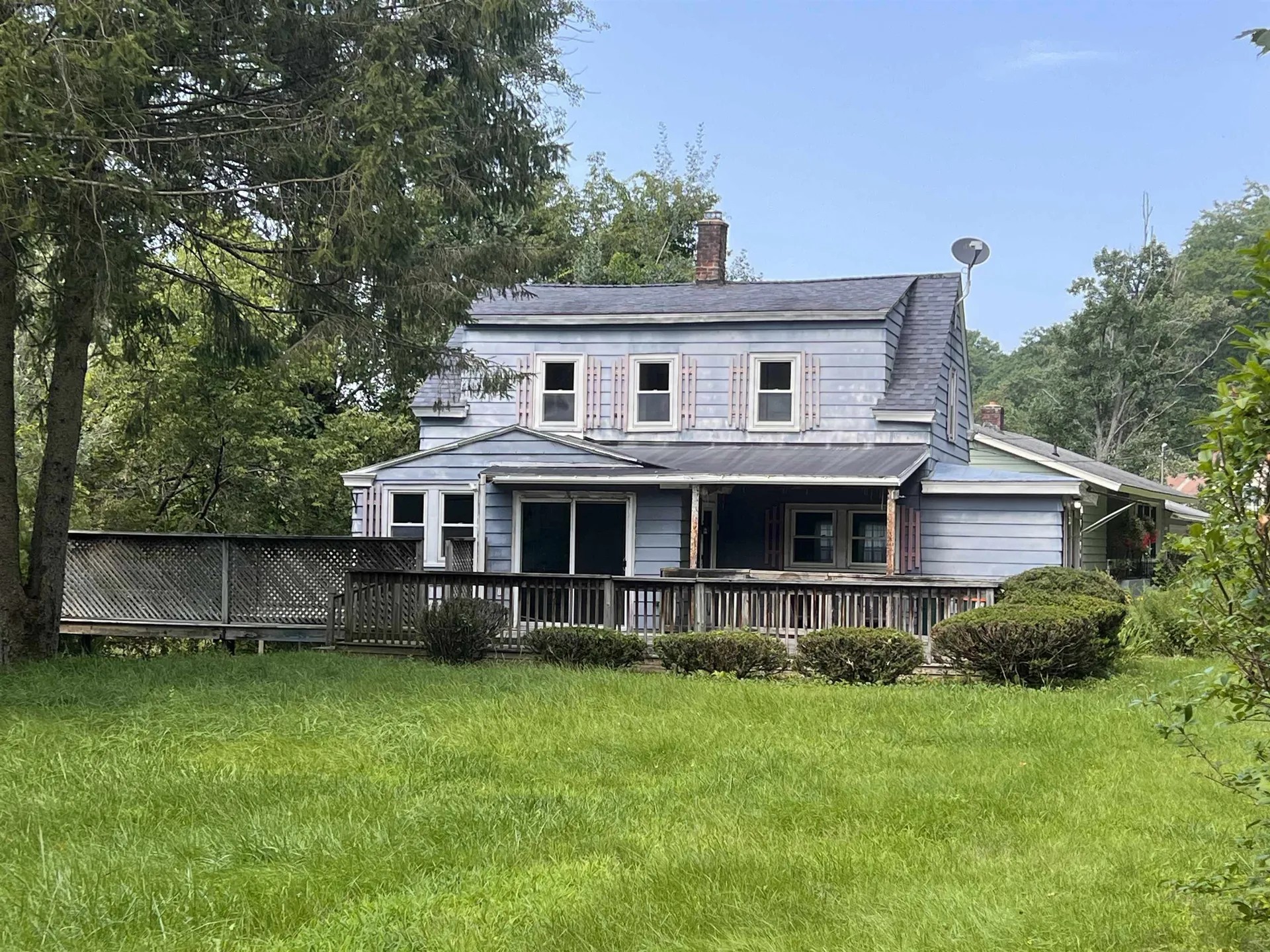 15 Bank Avenue Claremont NH 03743