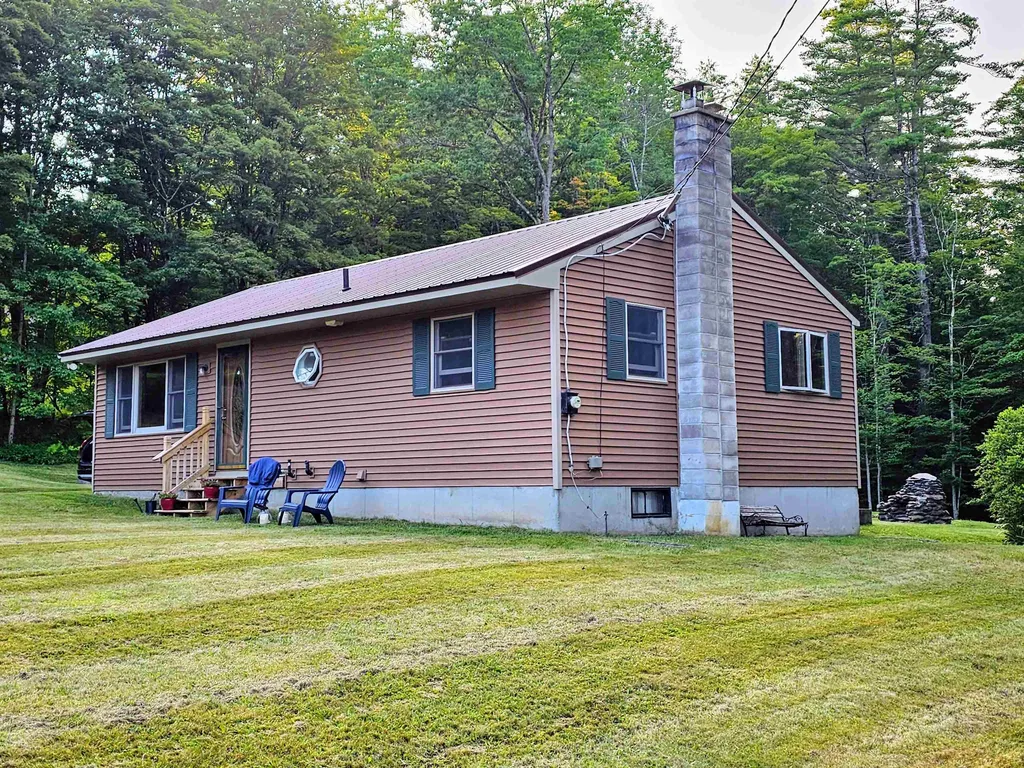 112 County Road Stamford VT 05342