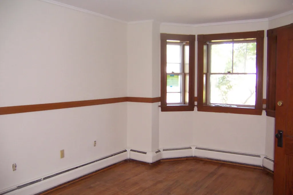 19 Hill Avenue Ashland NH 03217