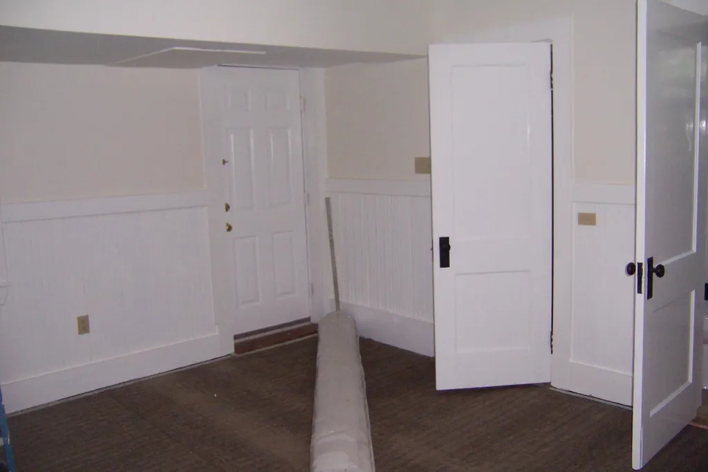 19 Hill Avenue Ashland NH 03217