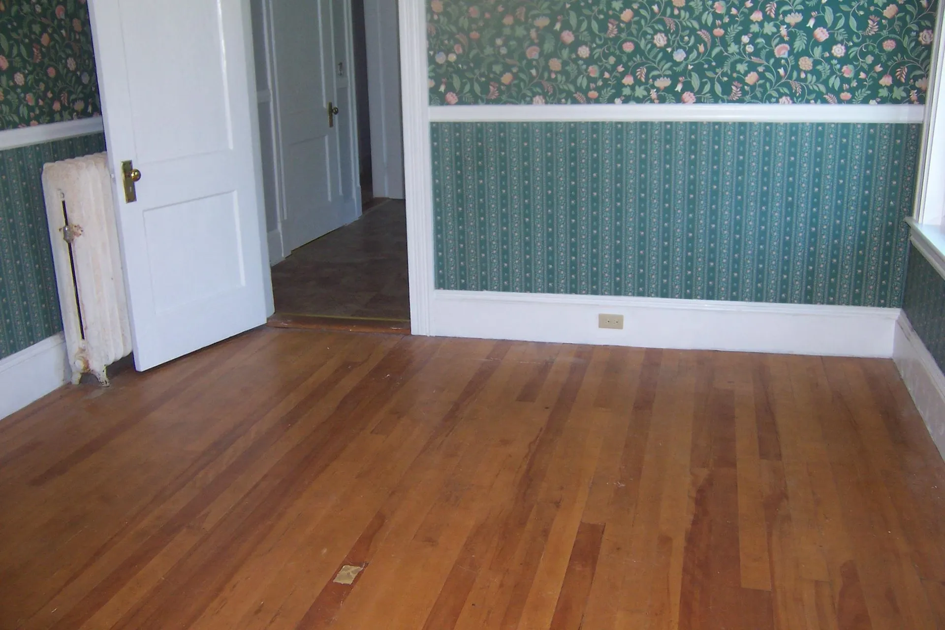 19 Hill Avenue Ashland NH 03217