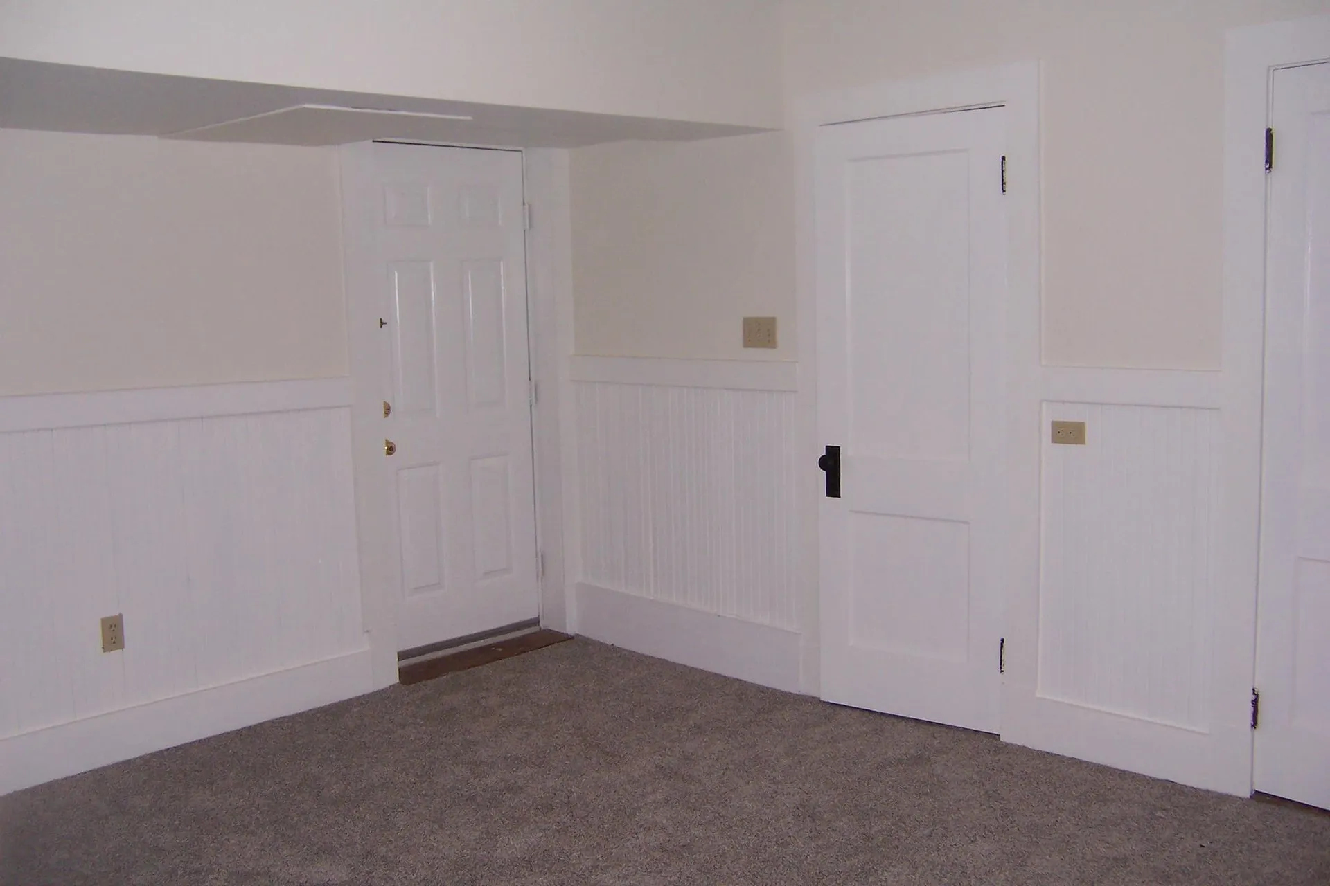 19 Hill Avenue Ashland NH 03217