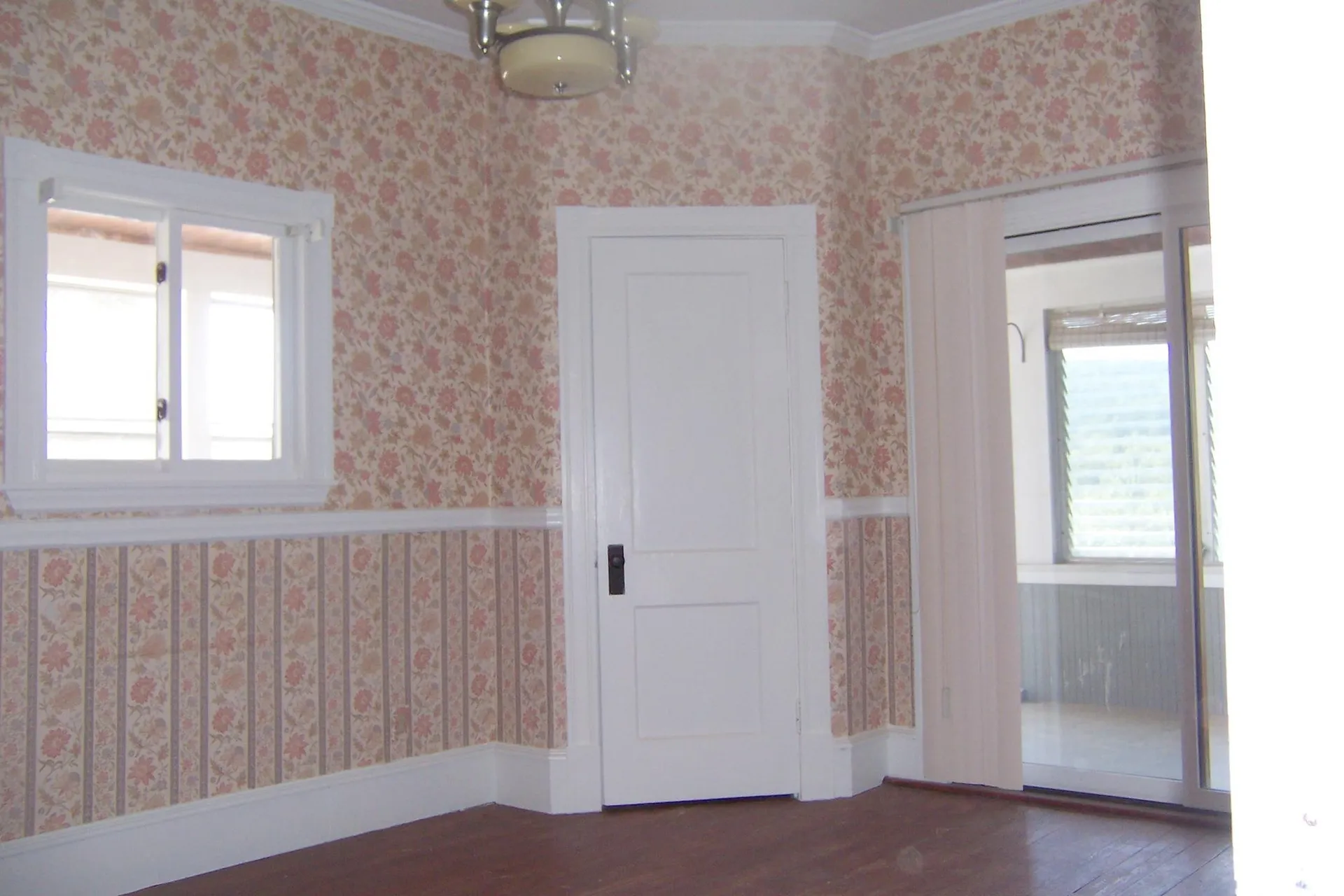 19 Hill Avenue Ashland NH 03217