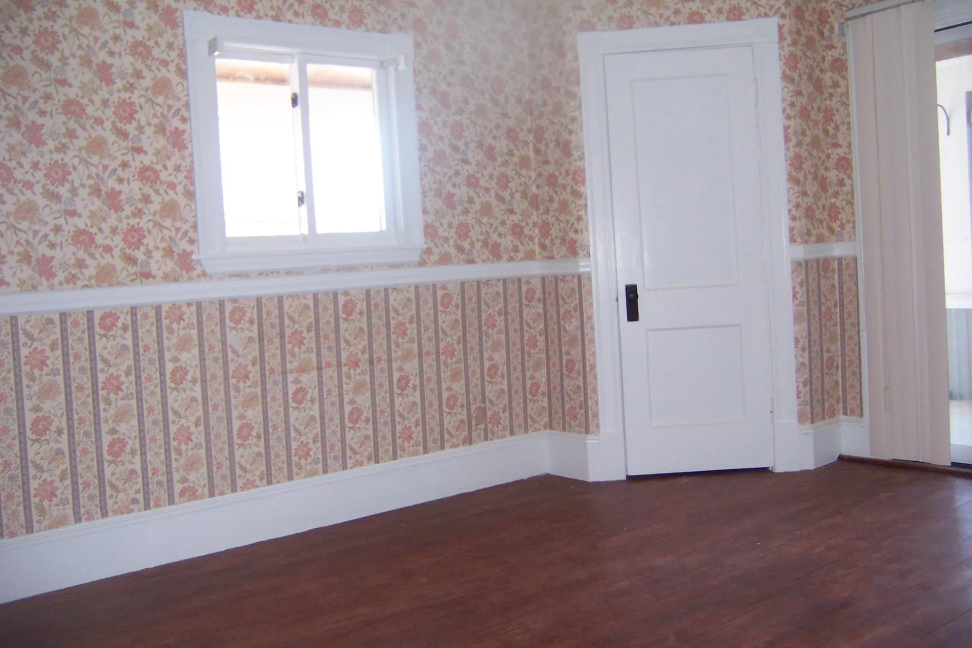 19 Hill Avenue Ashland NH 03217