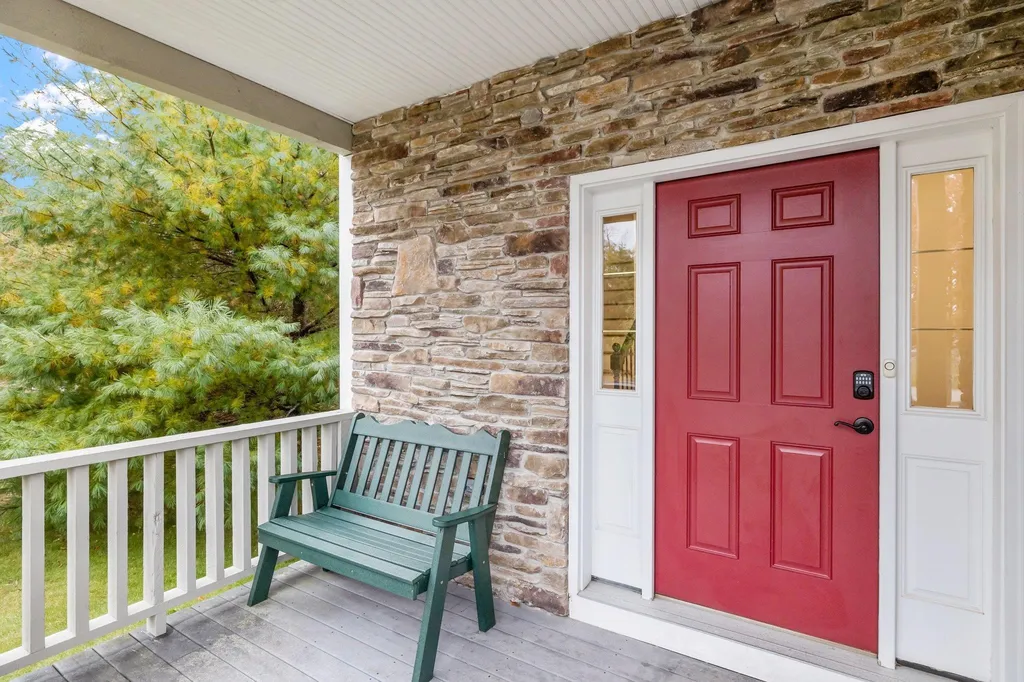 134 Woodland Loop Lincoln NH 03251