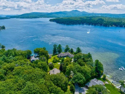 19 Loch Lane Gilford NH 03249
