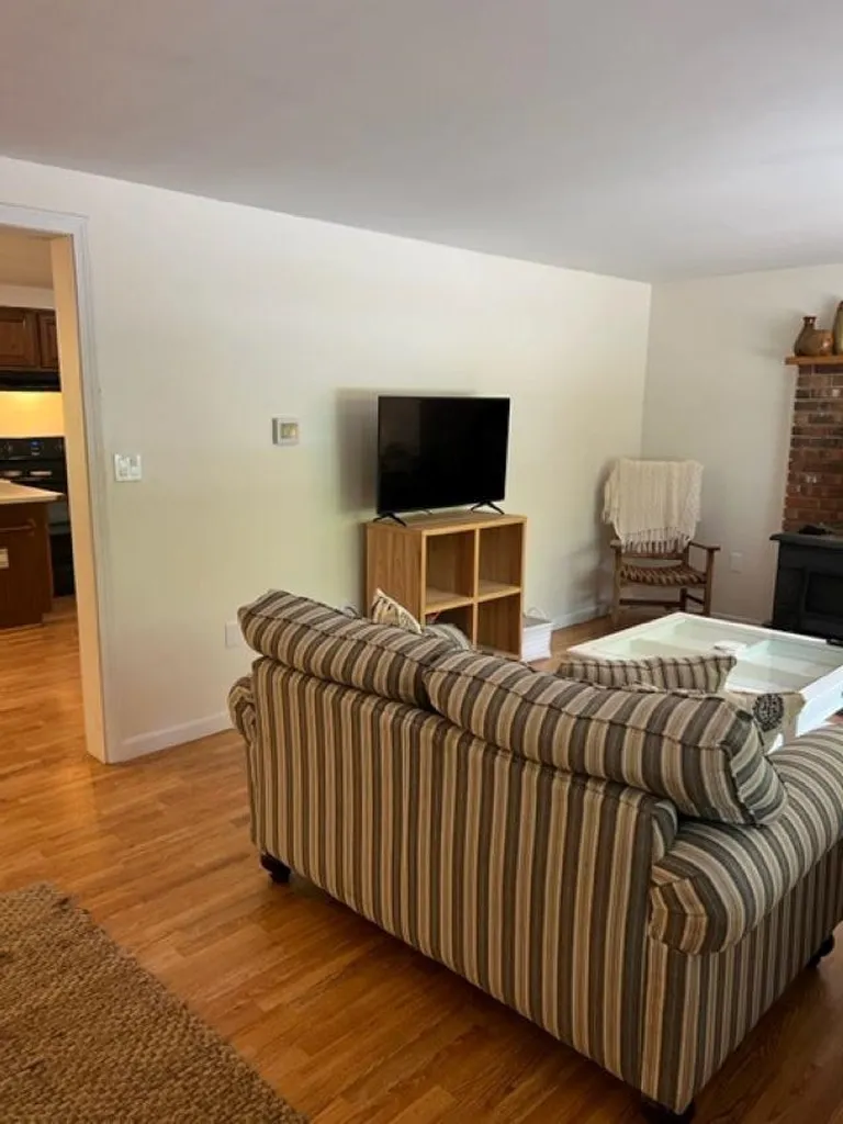 25 Dale Road Meredith NH 03253