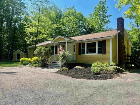 25 Dale Road Meredith NH 03253