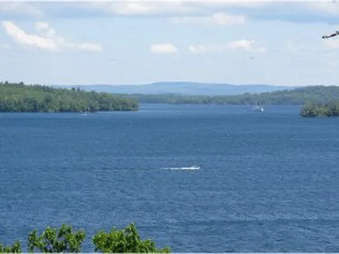 616 Scenic Road Laconia NH 03246