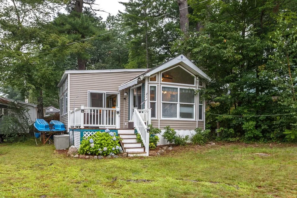 591 Weirs Boulevard Laconia NH 03346