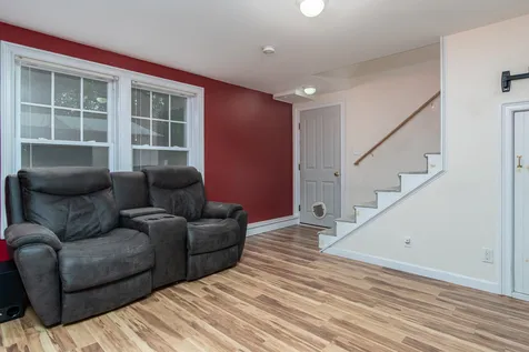 49 Columbus Avenue Dover NH 03820