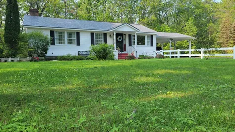 129 Horse Hill Road Concord NH 03303