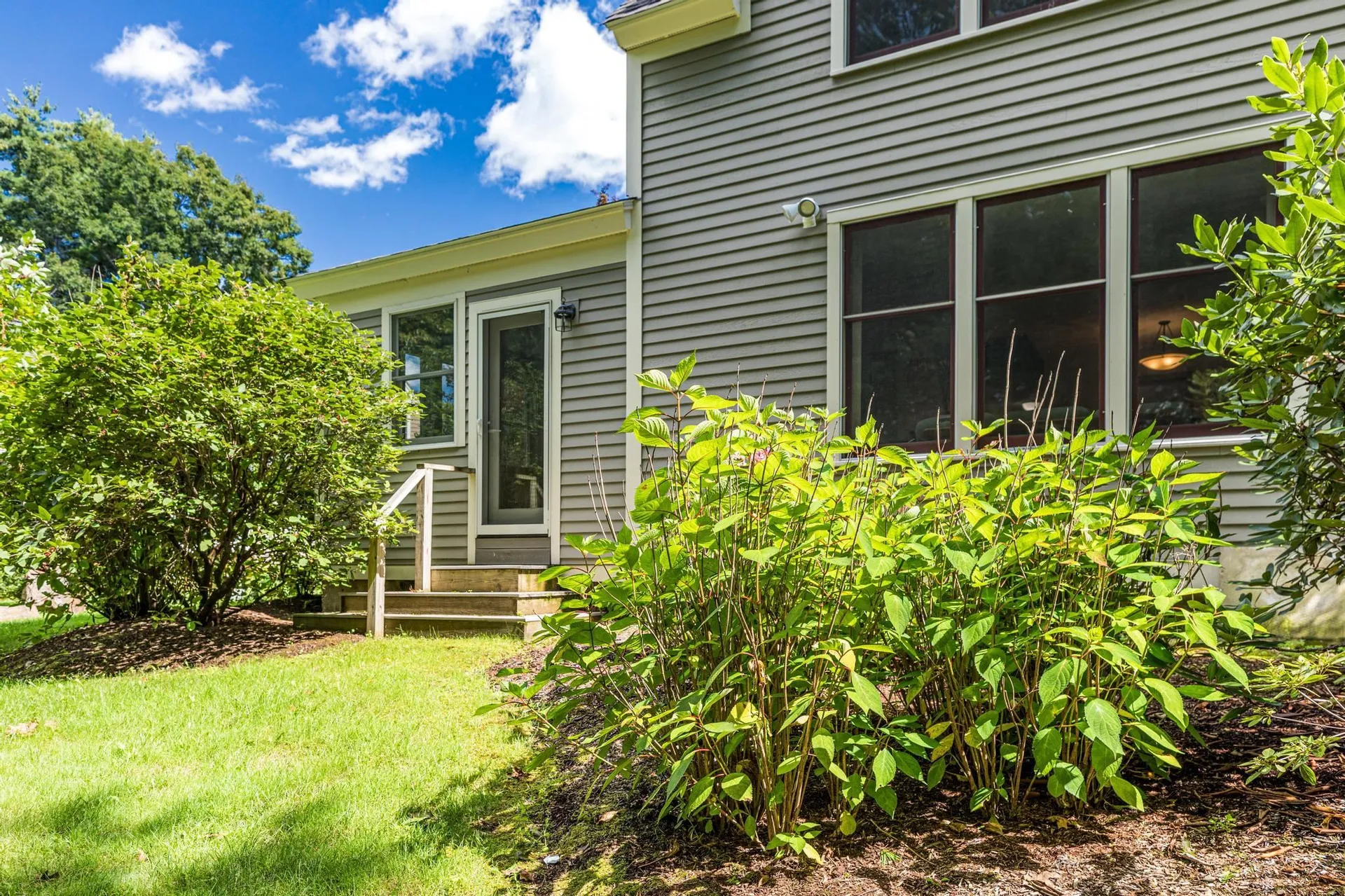 579 Sagamore Avenue Portsmouth NH 03801