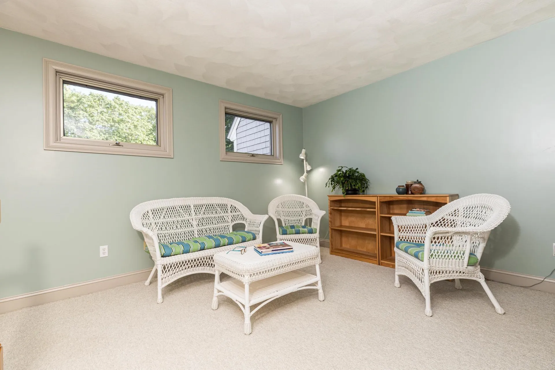 579 Sagamore Avenue Portsmouth NH 03801