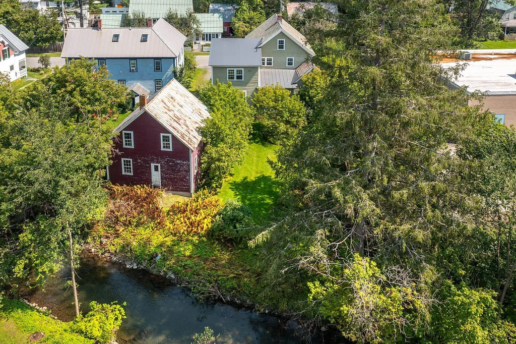 7 Golf Avenue Woodstock VT 05091