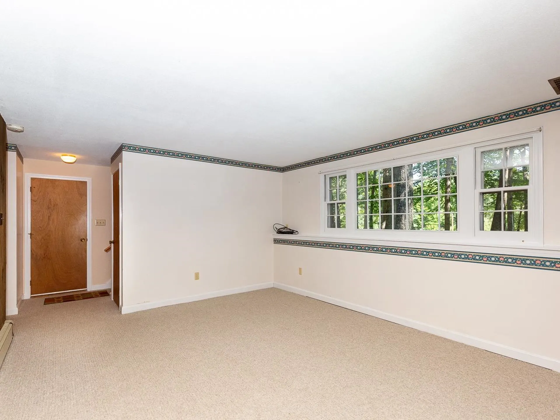 101 Garrity Road Lee NH 03861