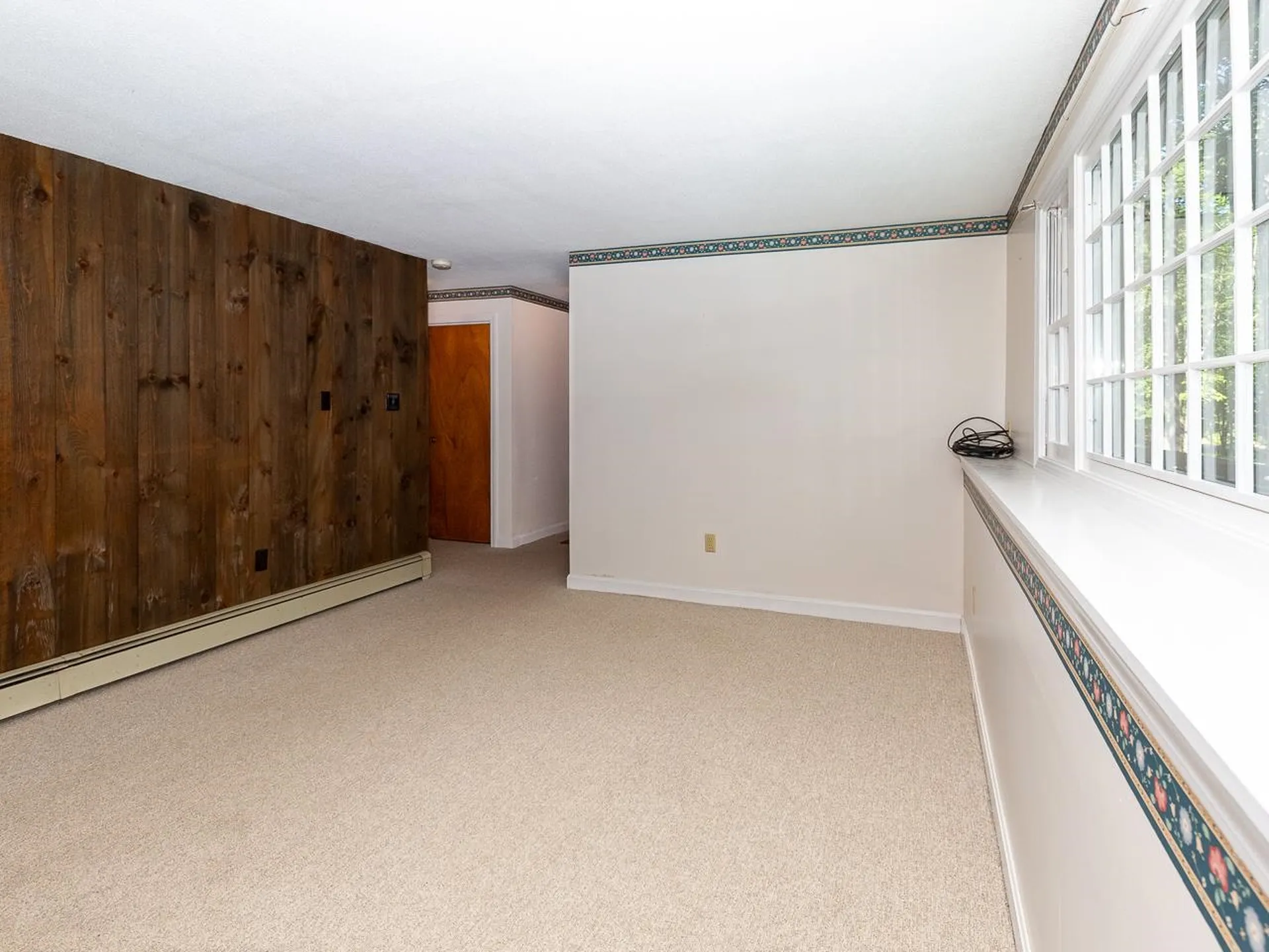 101 Garrity Road Lee NH 03861
