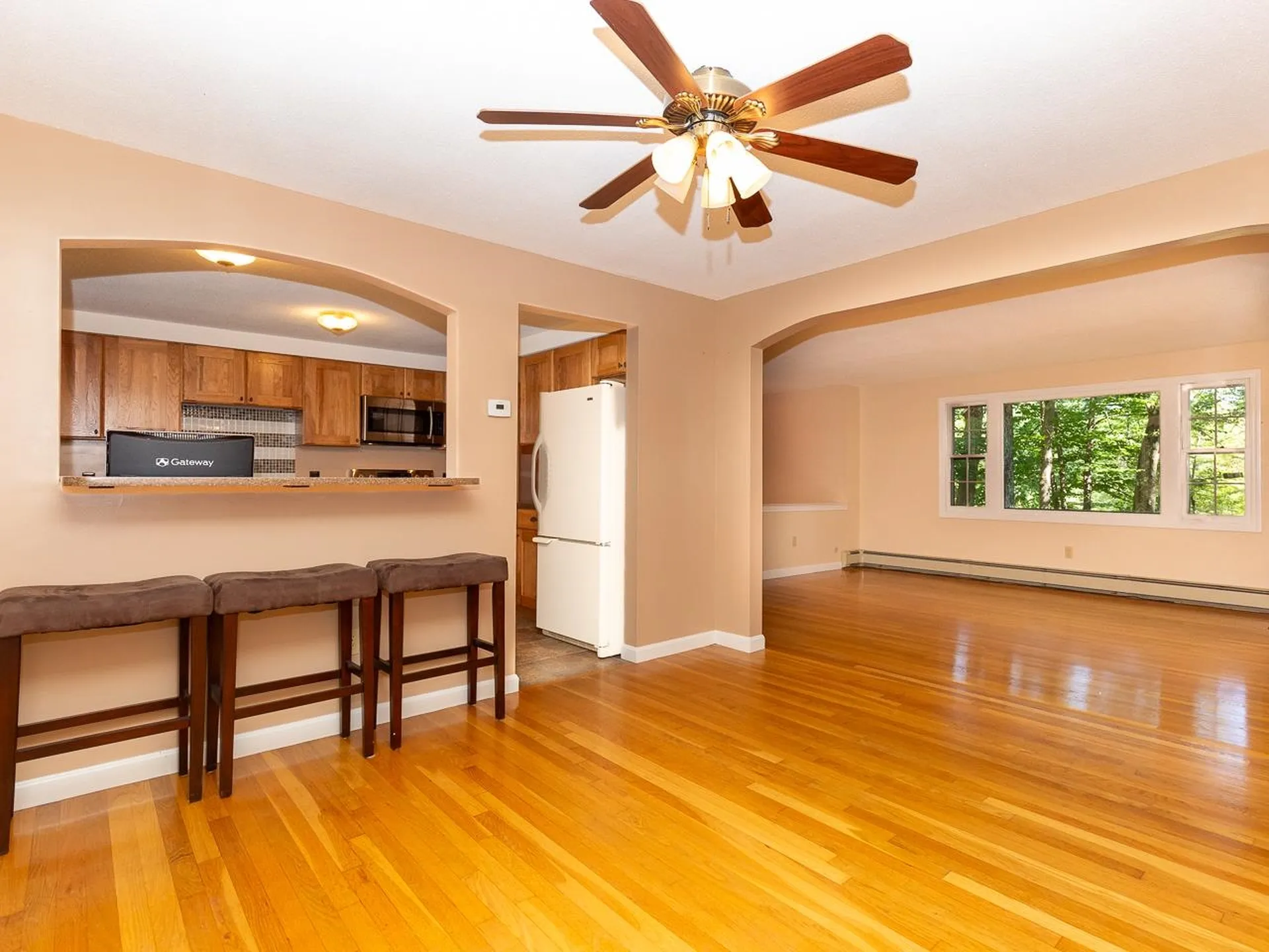101 Garrity Road Lee NH 03861