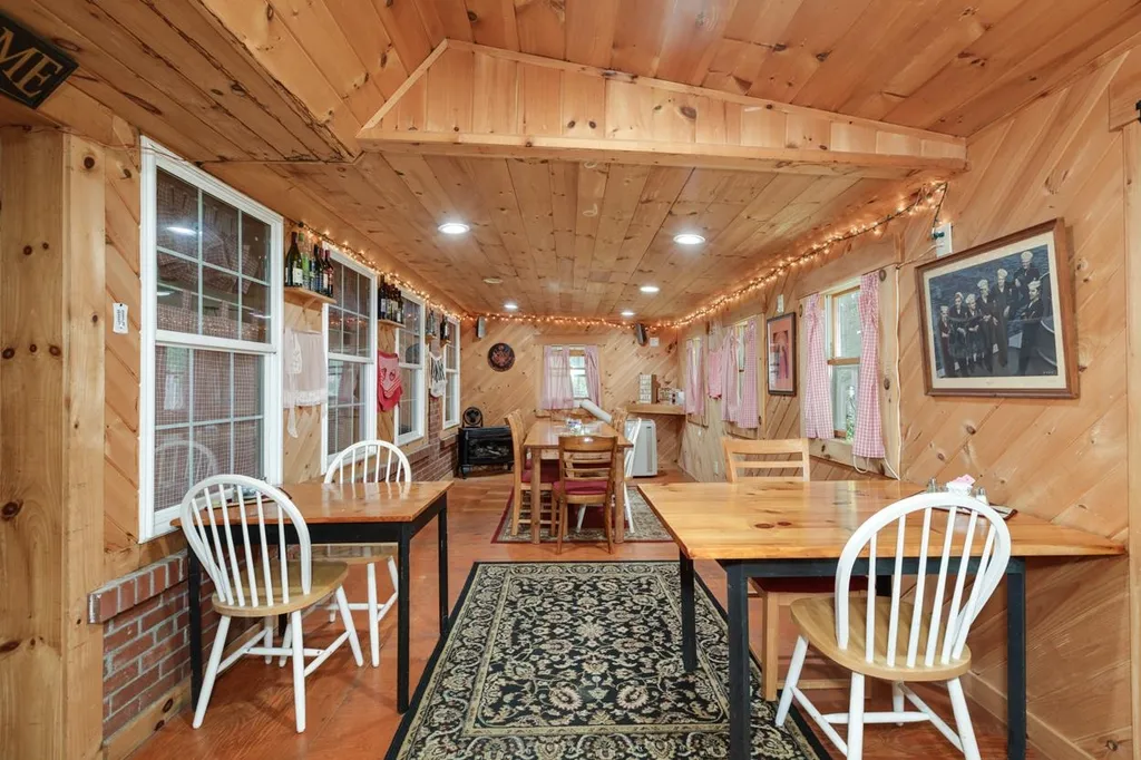 528 Meadow Pond Road Gilmanton NH 03237