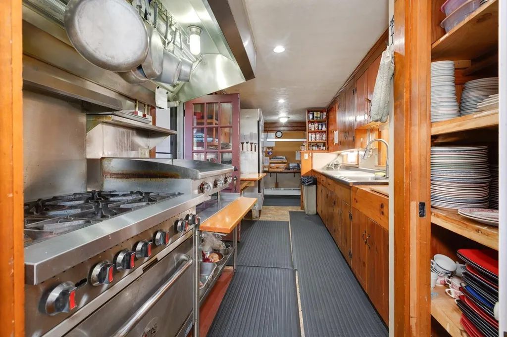 528 Meadow Pond Road Gilmanton NH 03237