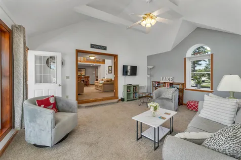 16 Hill Road Tilton NH 03276