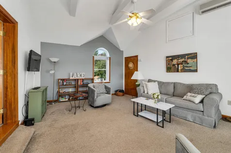 16 Hill Road Tilton NH 03276