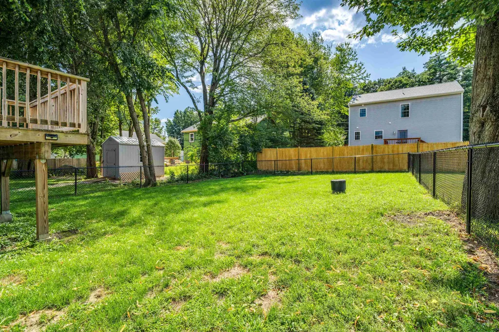 11 Waverly Street Rochester NH 03867