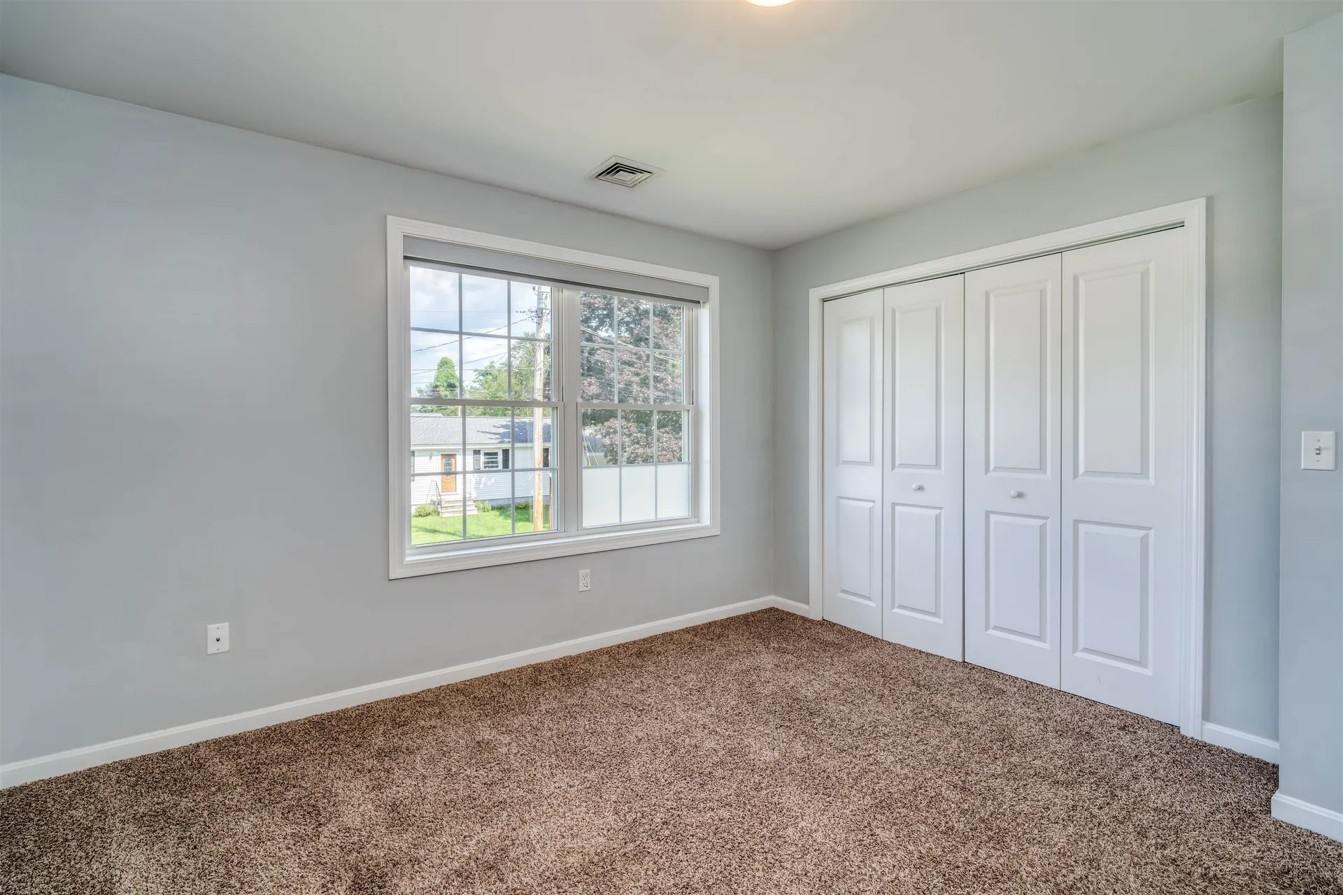 11 Waverly Street Rochester NH 03867