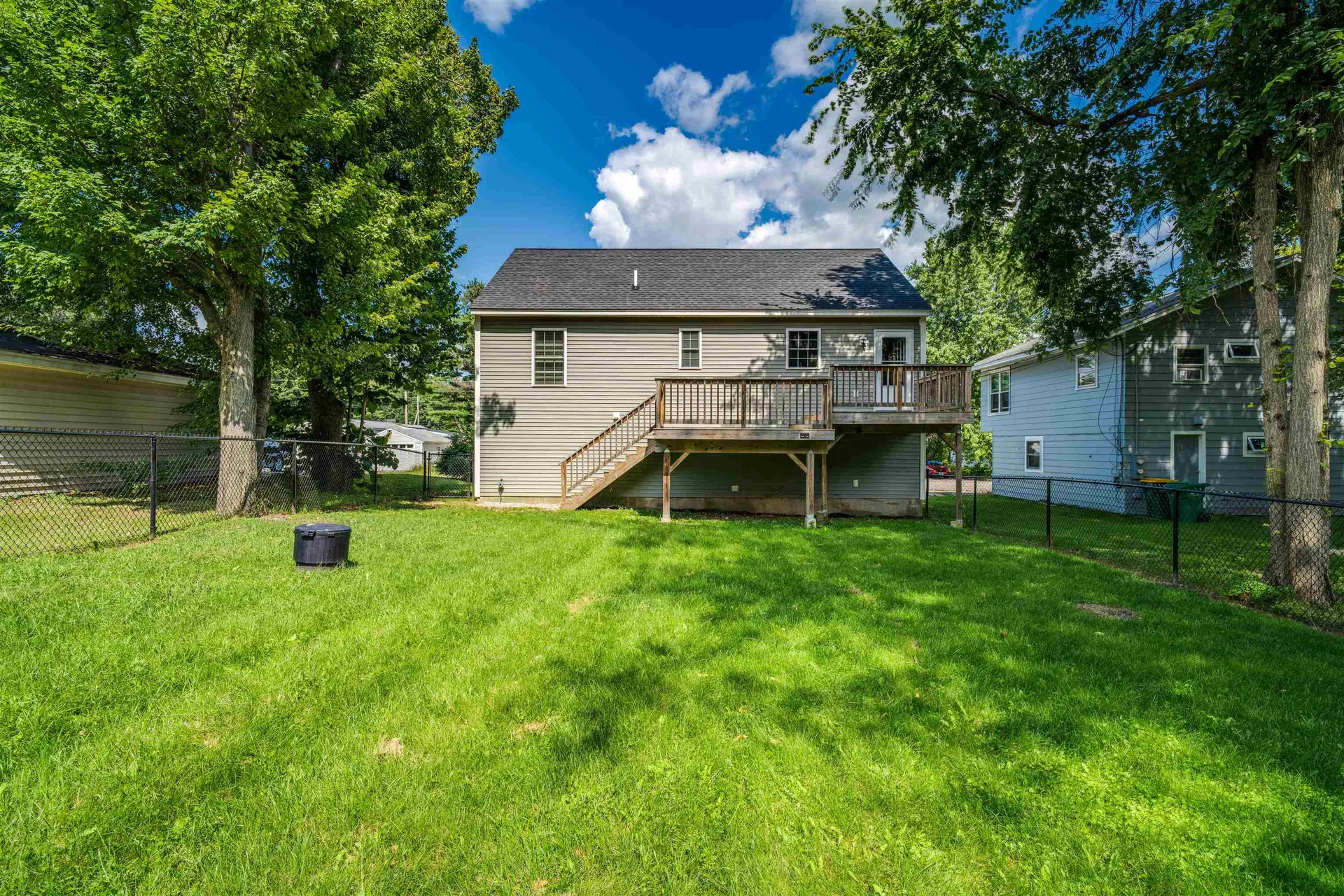 11 Waverly Street Rochester NH 03867