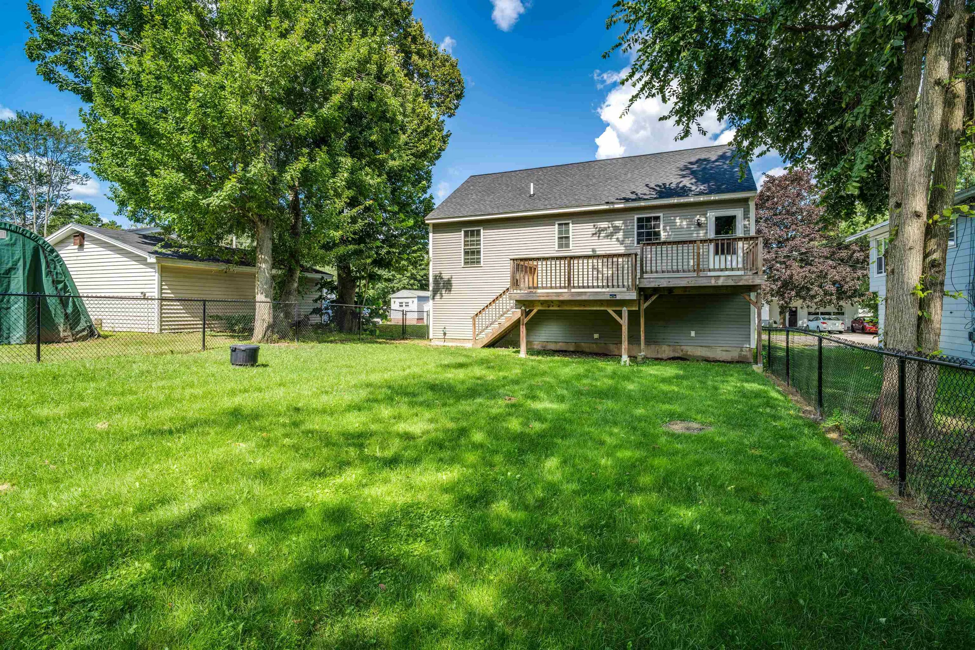 11 Waverly Street Rochester NH 03867