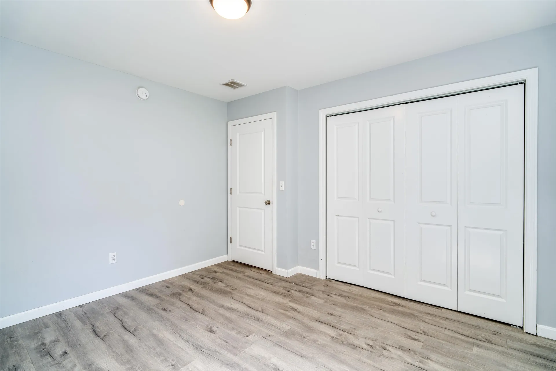 11 Waverly Street Rochester NH 03867