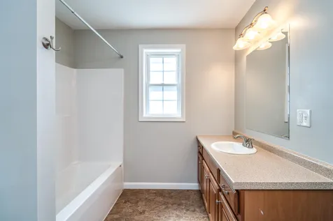 11 Waverly Street Rochester NH 03867