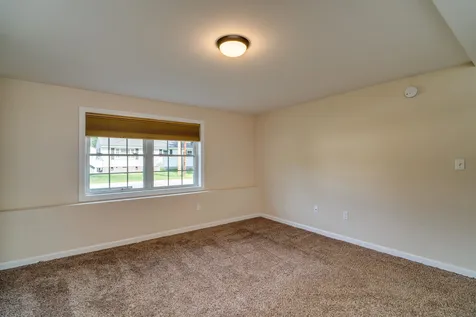 11 Waverly Street Rochester NH 03867