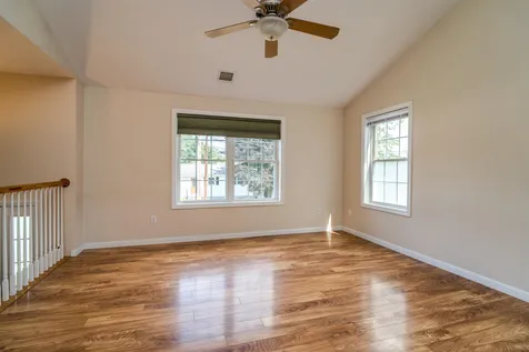 11 Waverly Street Rochester NH 03867